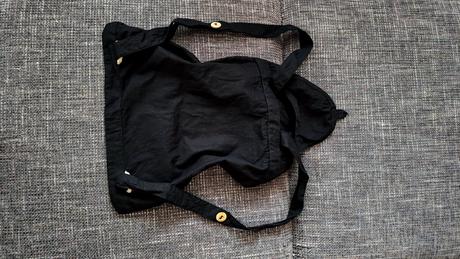 Ruksak s výšivkou,