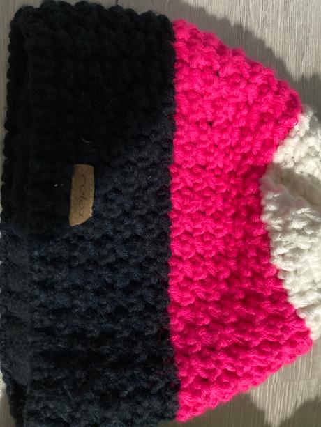 Dievčenská čiapka, 50