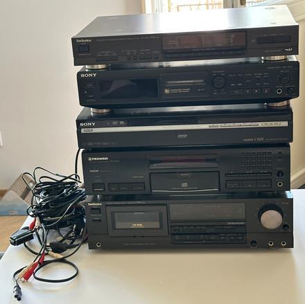 Hi-fi zostava z 90.rokov technics sony a pioneer, sony
