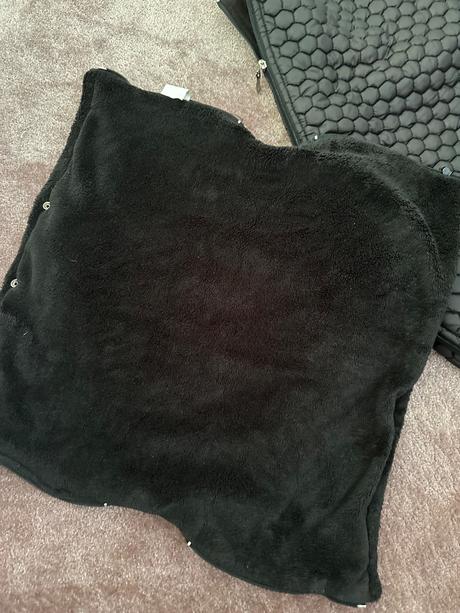 Nánožník a rukavice pinkie, pinkie