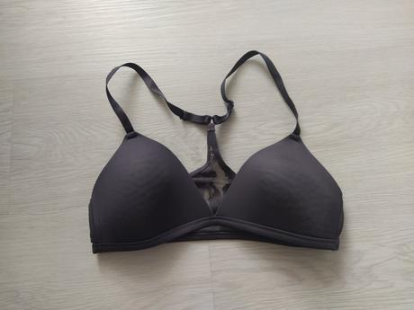 Pohodlná tmavo sivá podprsenka., h&m,70b