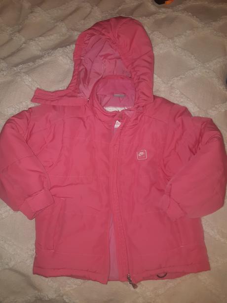 Nike bunda s odnimatelnou kapucnou, nike,110