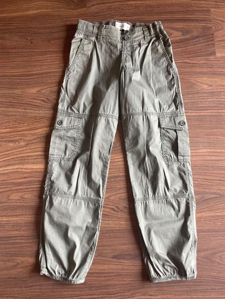 Lahké nohavice, abercrombie&fitch,152