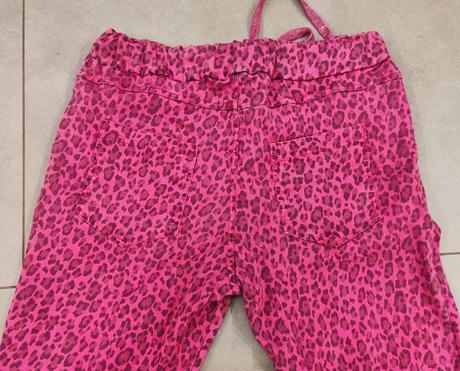 Nohavice so zvieracím vzorom, m