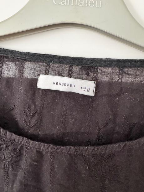 Čierna bluzka, reserved,38