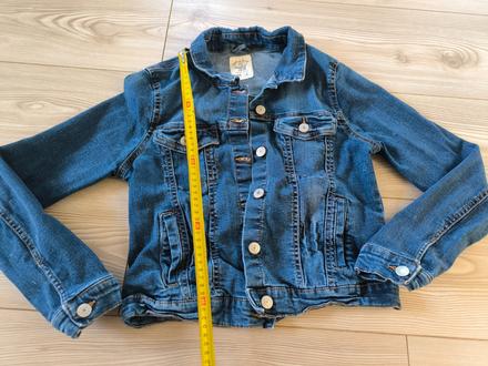 Riflova bunda, house,s