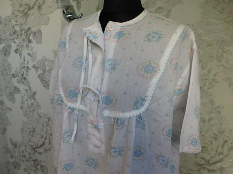 Lahučka nočna košela, 48