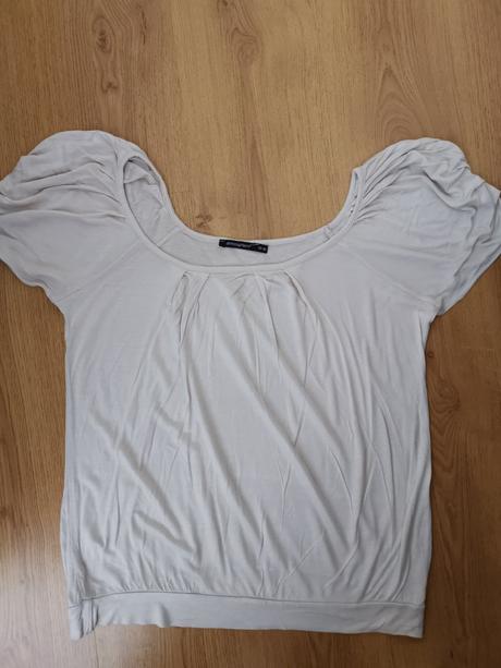 Tricko, atmosphere,42