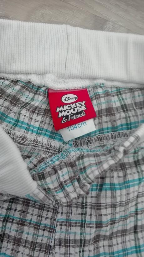 Letne 3/4 nohavice, disney,104