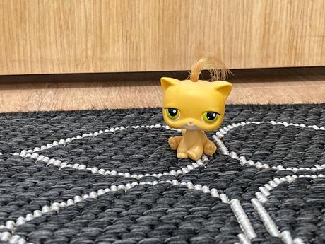 Littlest pet shop - zvieratko a malý domček, 