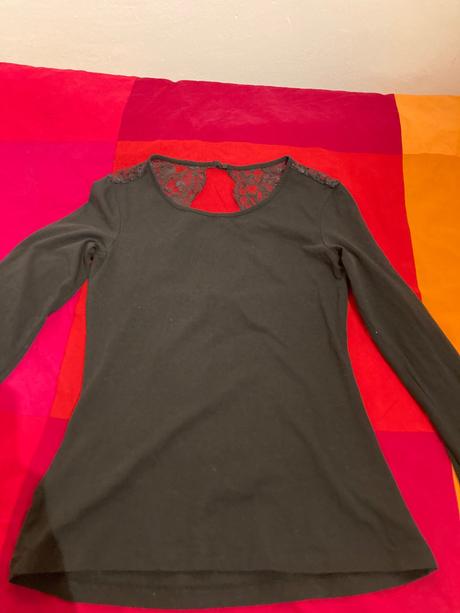 Top s cipkou, h&m,xs