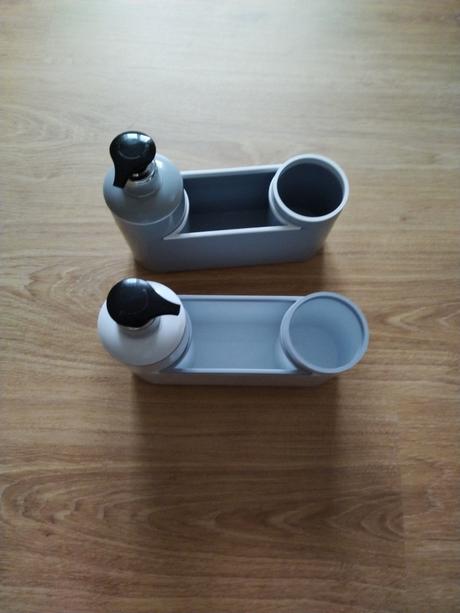 Zásobník na mydlo a zubne kefky, 