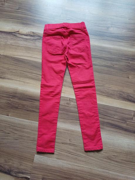 Džegíny, takko,140