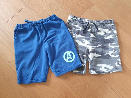 Kratke nohavice, sinsay,146