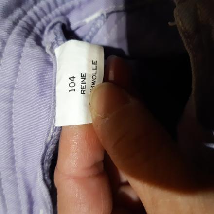 Kratke nohavice na traky, 104