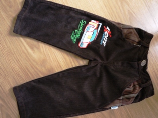 Nohavice bez poškodenia, 92