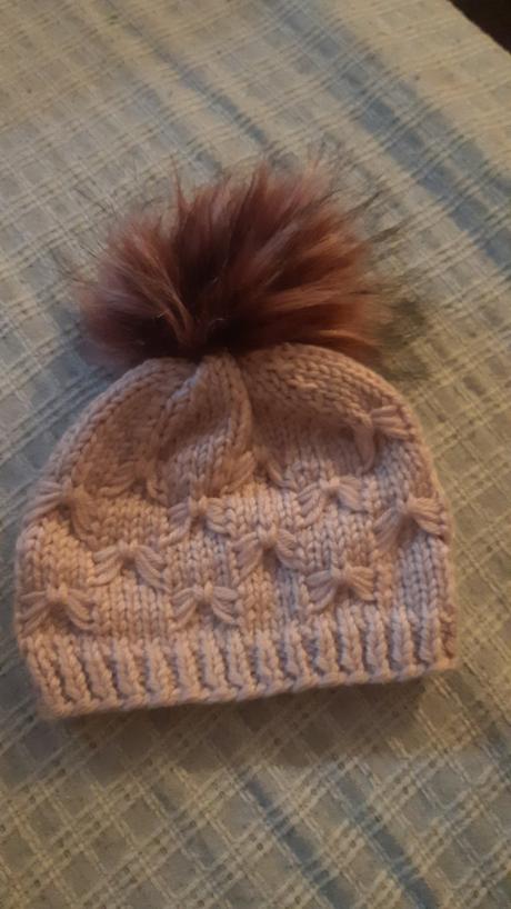 Zimná  pletená čiapka, 56