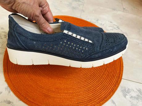 Celokožené komfortné tenisky distanc, 41