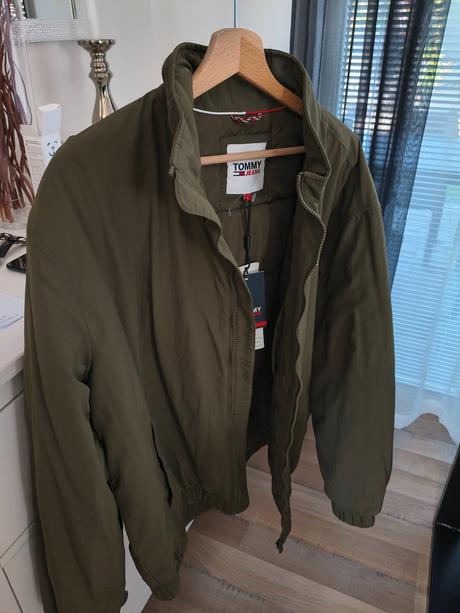 Tommy hilfiger pánska zimná bunda xl, tommy hilfiger,l / xl