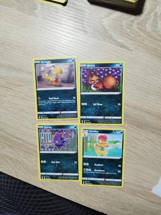 Pokémon karty evolving skies,