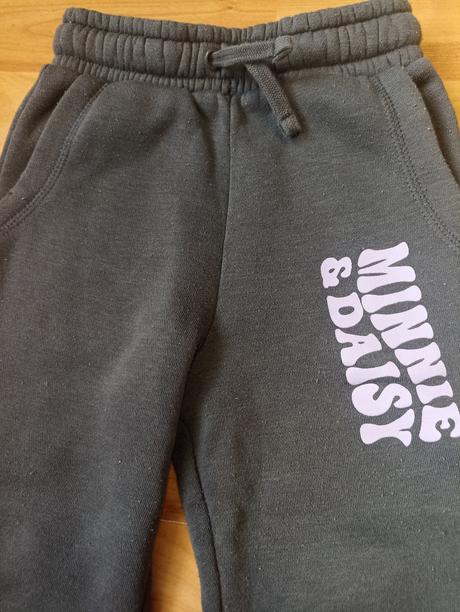 Dievcenske teplaky 92, reserved + primark, 92