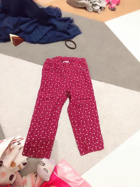 Balík oblečenia, 86–98