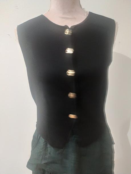 Upletova vesta, h&m,m