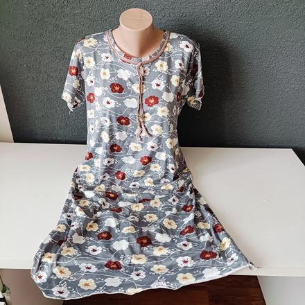 Kvietkovane saty, xl