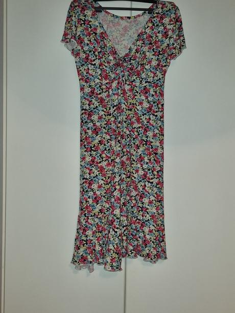 Šaty kvetované top stav, s