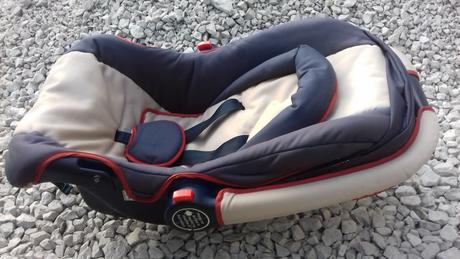 Autosedačka vajíčko, 