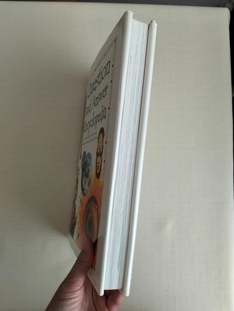 Question and answer encyclopedia,