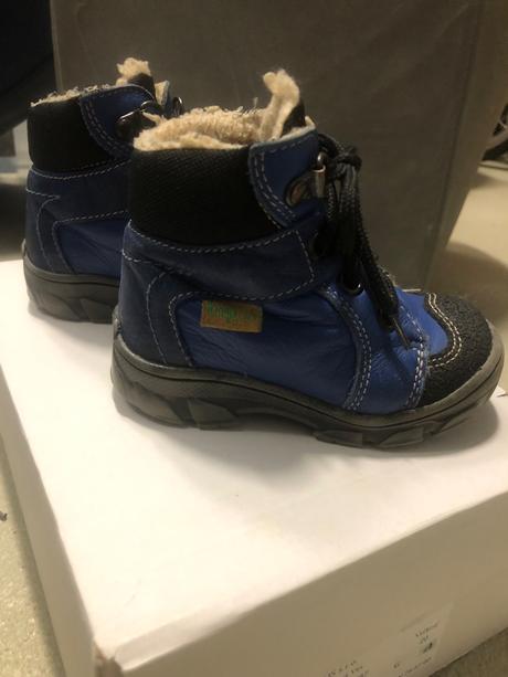 Zimné kožené kožušinkou zateplené čižmičky, 21