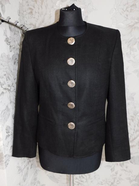 Luxusny tyrol blejzer ku kroju, 36