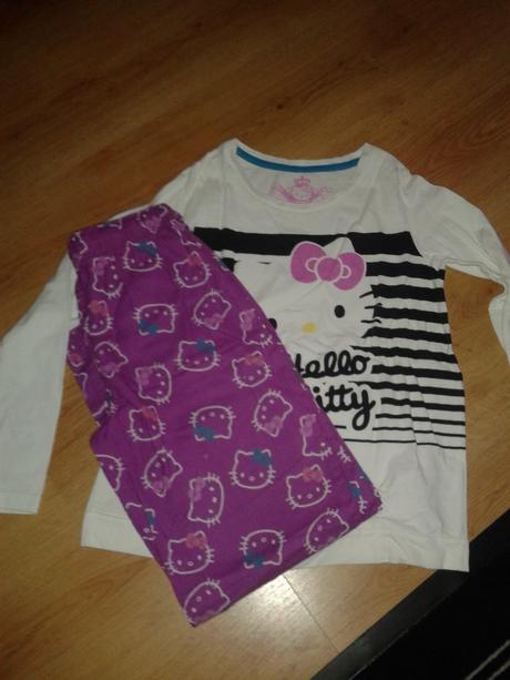 Dievčenské pyžamo, marks & spencer,152