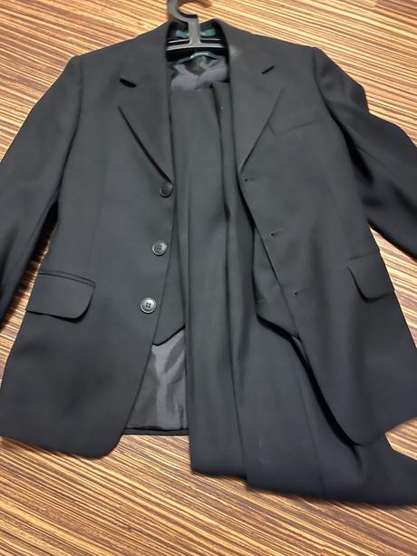 Oblek chlapčenský, 140