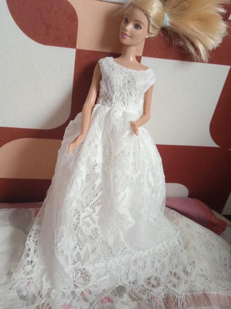 Šaty pre babiku barbie, 