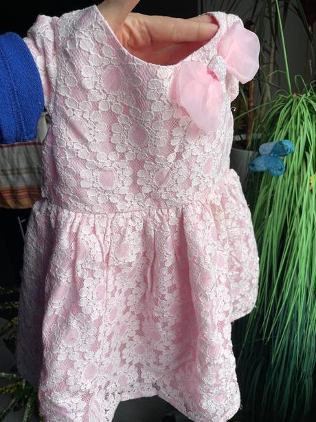 Predam krasne saticky na 3 roky, 98