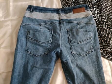 Dámske rifle, zn. betty barclay "d", 40