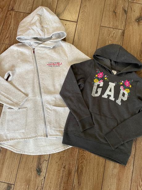 Mikiny 2ks, reserved,140