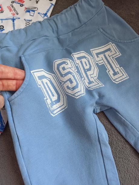 Tepláky despacito, 92