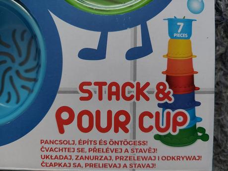 Hračka hrnčeky na prelievanie do vody, 