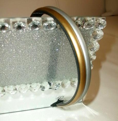 Strieborno-zlatá čelenka, 