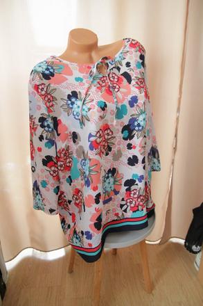 Kvetovaná blúzka xl, xl
