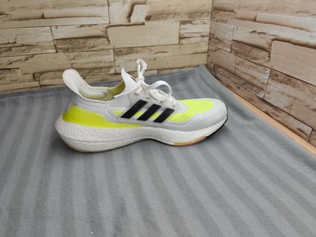 Adidas 42 2/3 - bežecké topánky, adidas,42