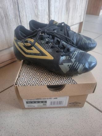Kopačky umbro, 32