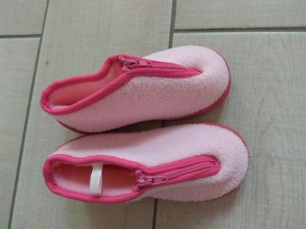 Teplé ružové papučky na zips, 23