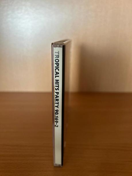 Tropical hits party, 