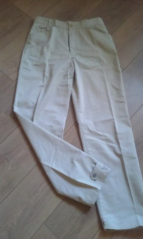 Nohavice, 44