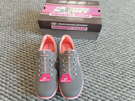 Nové botasky /poštovné v cene/, skechers,38