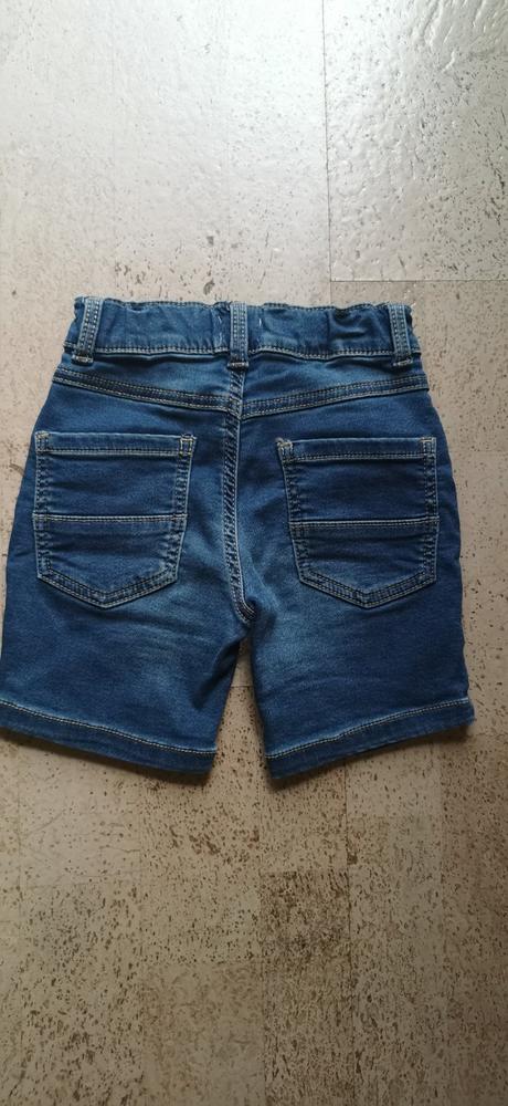 Šortky, f&f,98